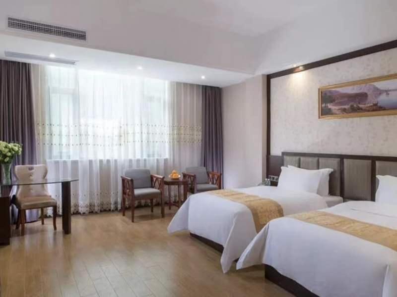 Vienna International Hotel Jieyang Chaoshan Airport Exterior foto