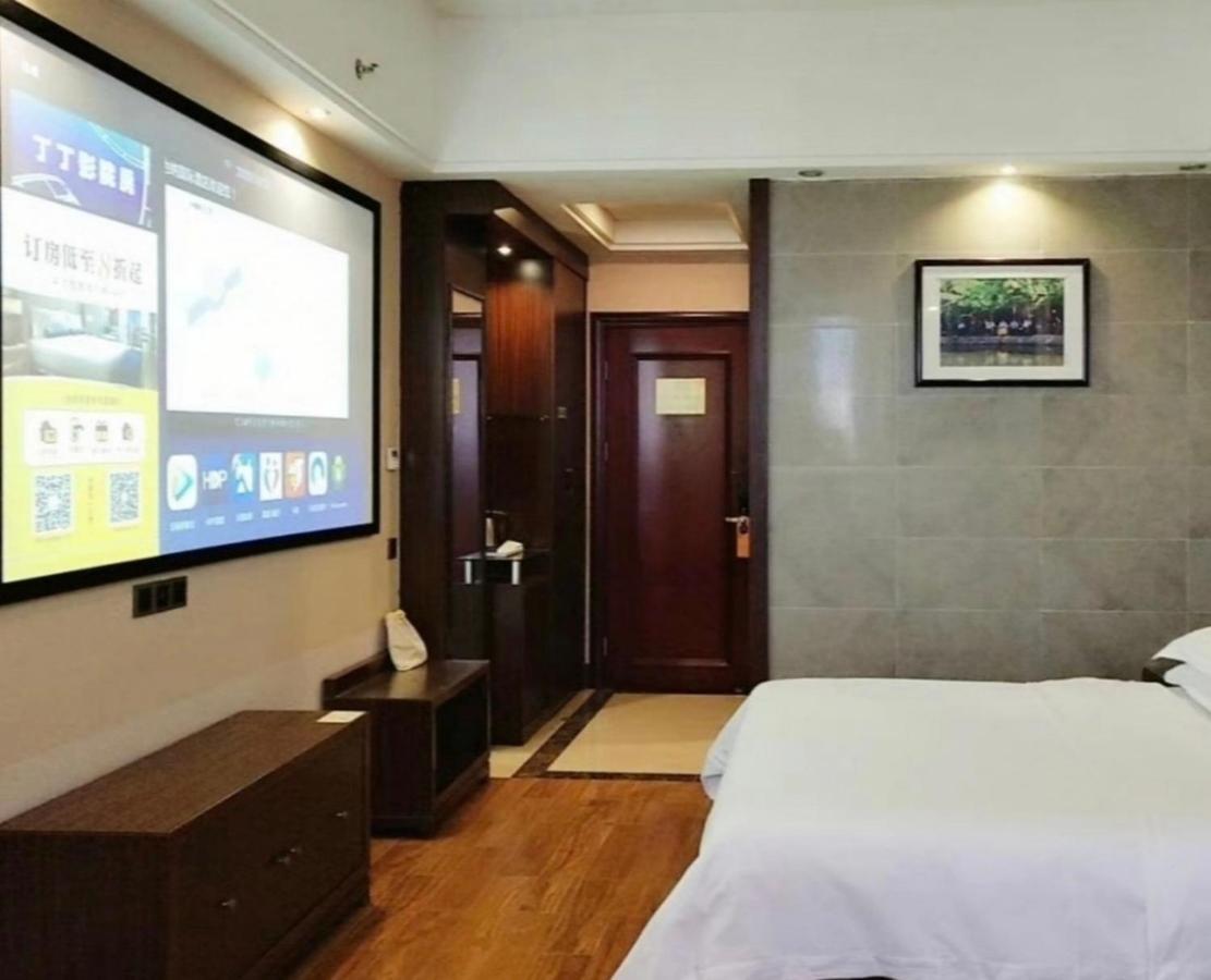 Vienna International Hotel Jieyang Chaoshan Airport Exterior foto